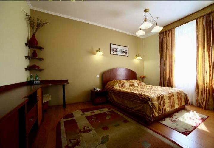 Соняхи Hotel Zimna Voda Exterior photo