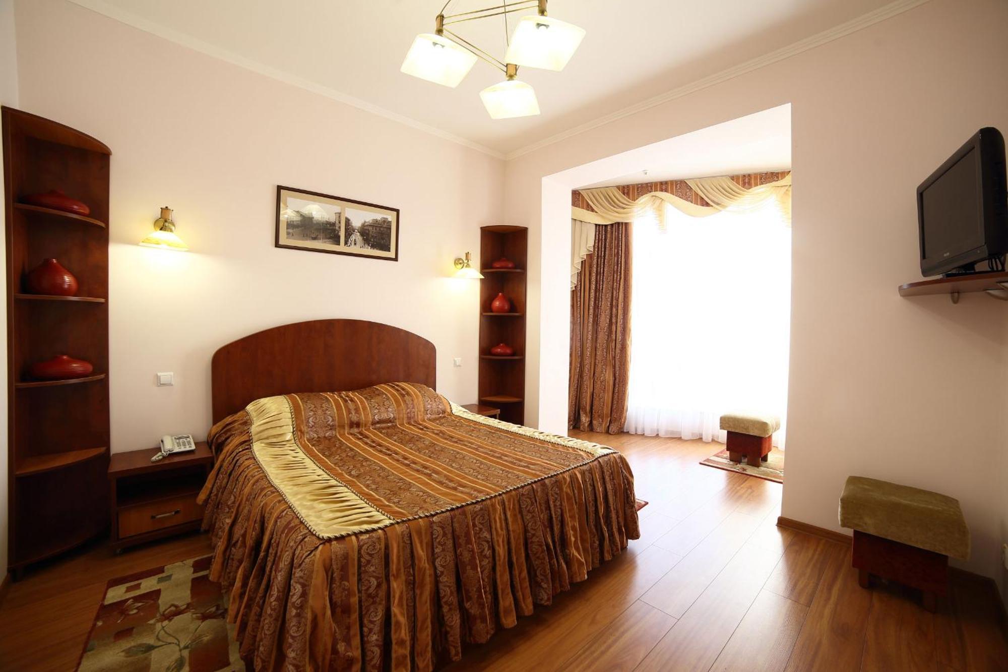 Соняхи Hotel Zimna Voda Exterior photo